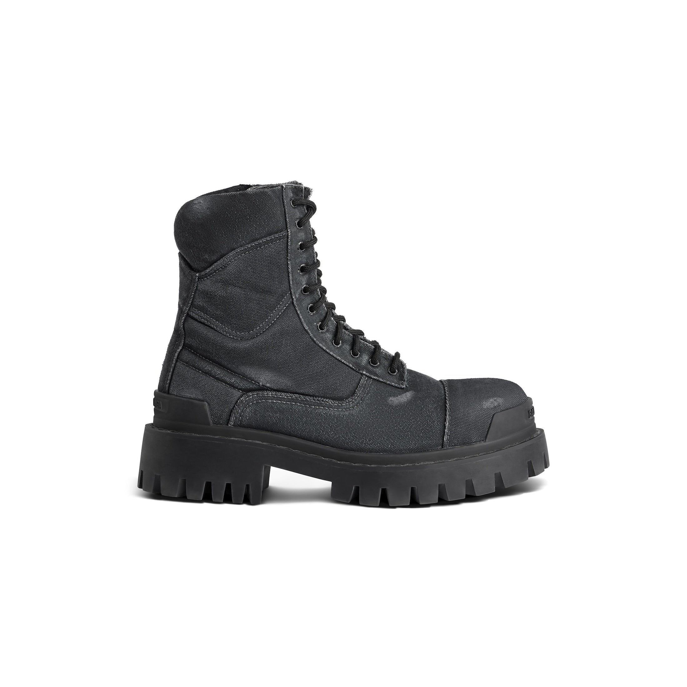 Balenciaga -strike boots