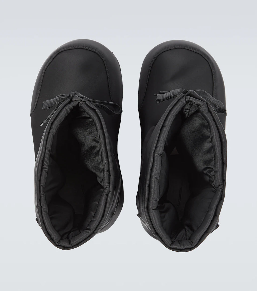 Balenciaga alska boots